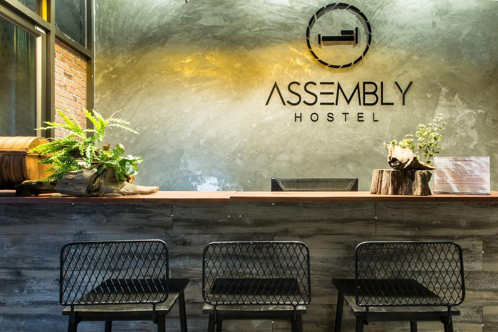 Assembly Hostel Банкок Екстериор снимка